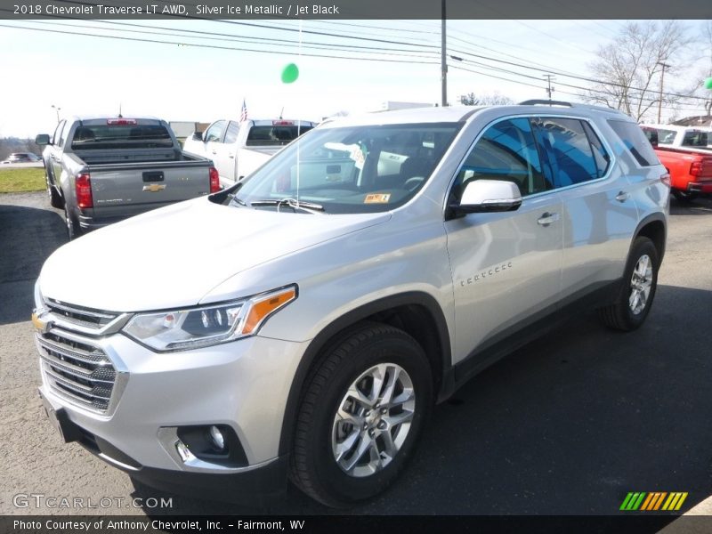 Silver Ice Metallic / Jet Black 2018 Chevrolet Traverse LT AWD