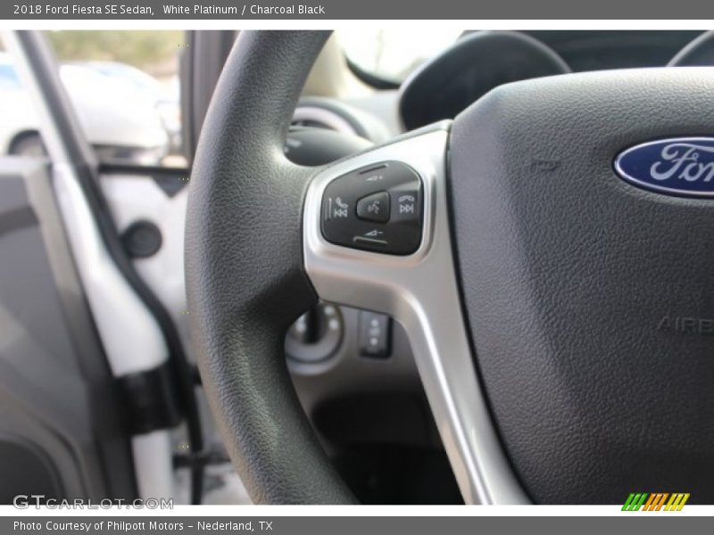 White Platinum / Charcoal Black 2018 Ford Fiesta SE Sedan