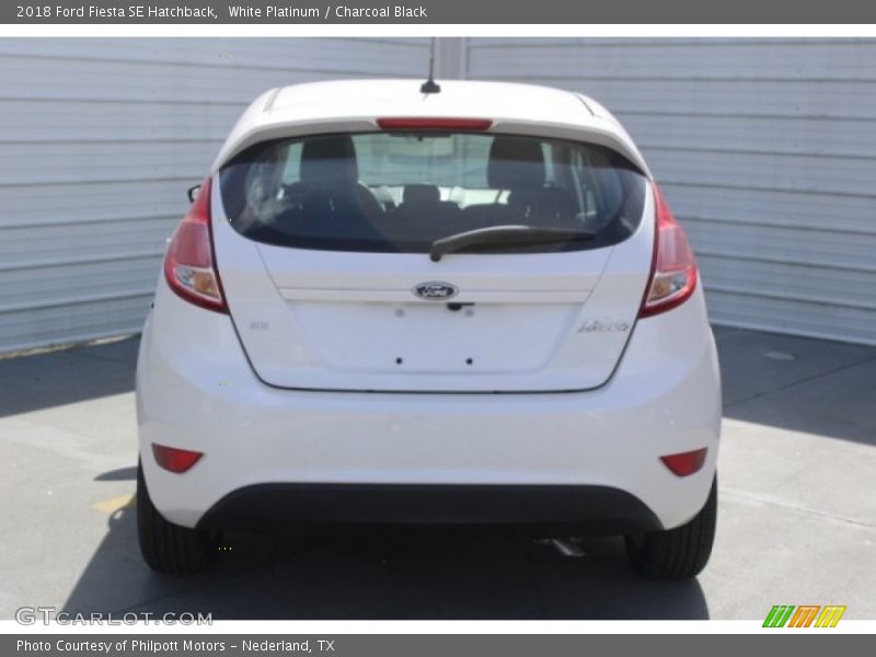 White Platinum / Charcoal Black 2018 Ford Fiesta SE Hatchback