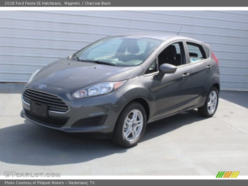 Magnetic / Charcoal Black 2018 Ford Fiesta SE Hatchback