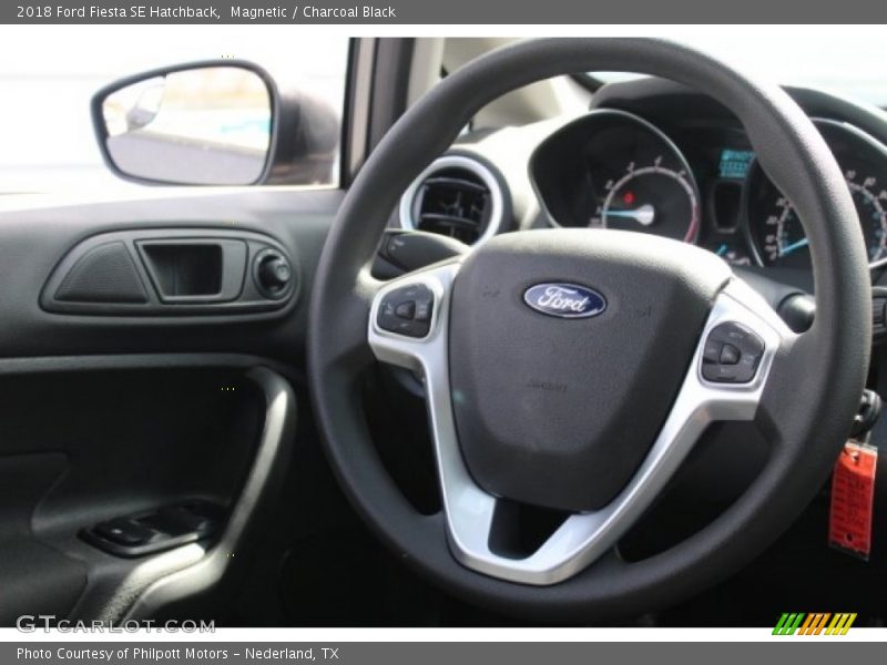 Magnetic / Charcoal Black 2018 Ford Fiesta SE Hatchback