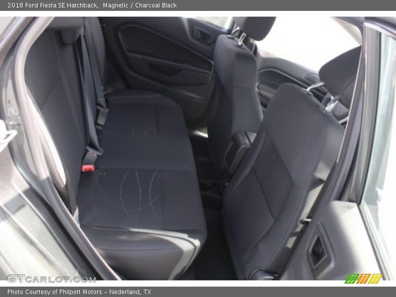 Magnetic / Charcoal Black 2018 Ford Fiesta SE Hatchback