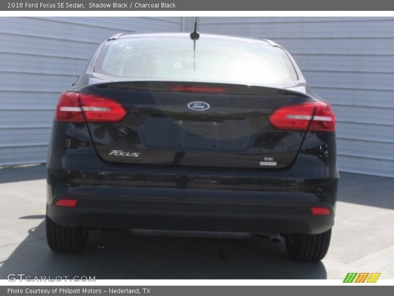 Shadow Black / Charcoal Black 2018 Ford Focus SE Sedan