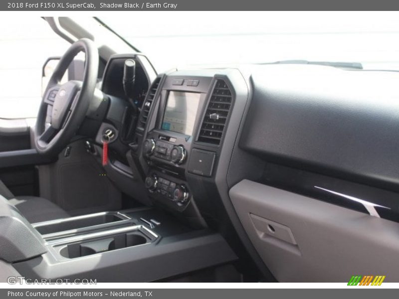 Shadow Black / Earth Gray 2018 Ford F150 XL SuperCab