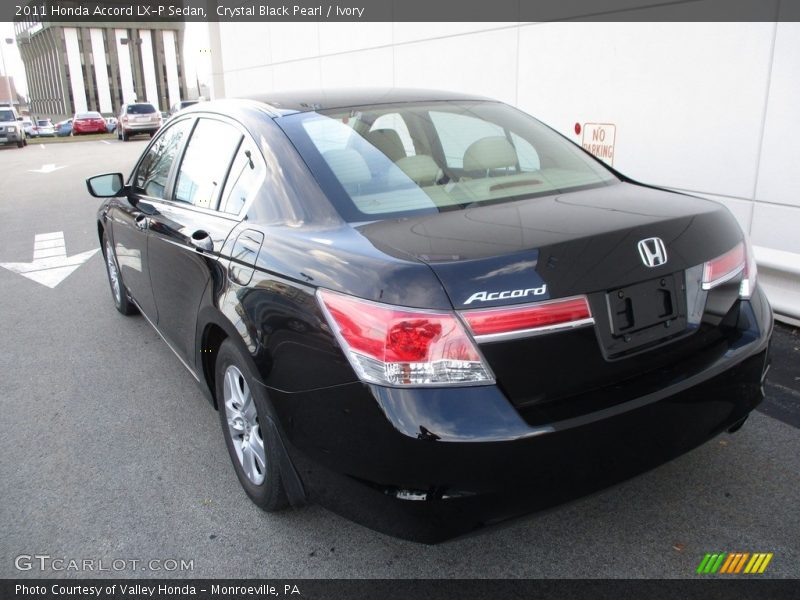 Crystal Black Pearl / Ivory 2011 Honda Accord LX-P Sedan