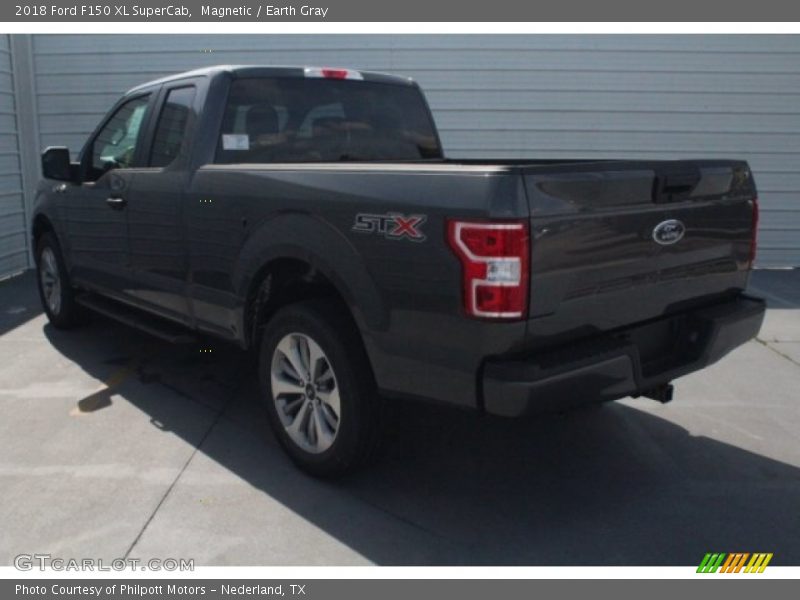 Magnetic / Earth Gray 2018 Ford F150 XL SuperCab