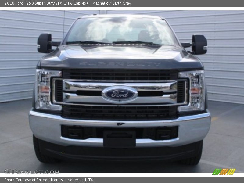 Magnetic / Earth Gray 2018 Ford F250 Super Duty STX Crew Cab 4x4