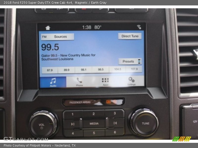 Magnetic / Earth Gray 2018 Ford F250 Super Duty STX Crew Cab 4x4