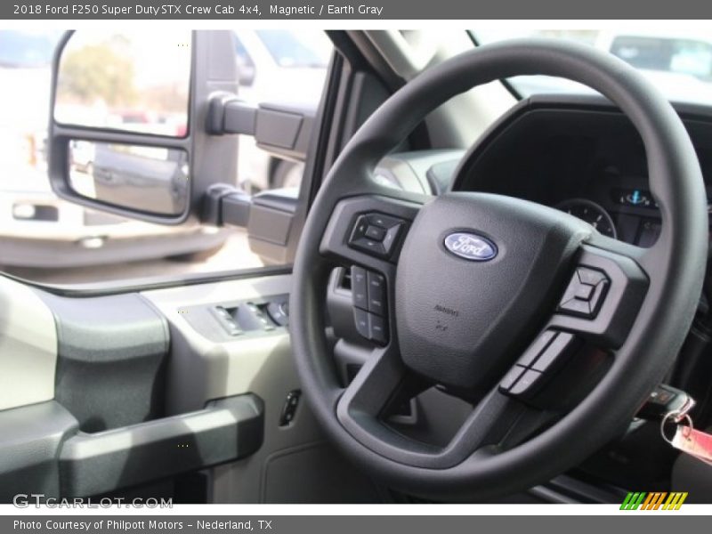 Magnetic / Earth Gray 2018 Ford F250 Super Duty STX Crew Cab 4x4