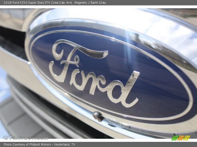 Magnetic / Earth Gray 2018 Ford F250 Super Duty STX Crew Cab 4x4