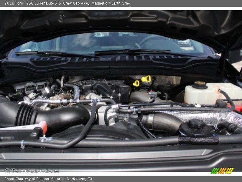 Magnetic / Earth Gray 2018 Ford F250 Super Duty STX Crew Cab 4x4