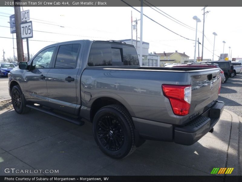 Gun Metallic / Black 2018 Nissan Titan SV Crew Cab 4x4