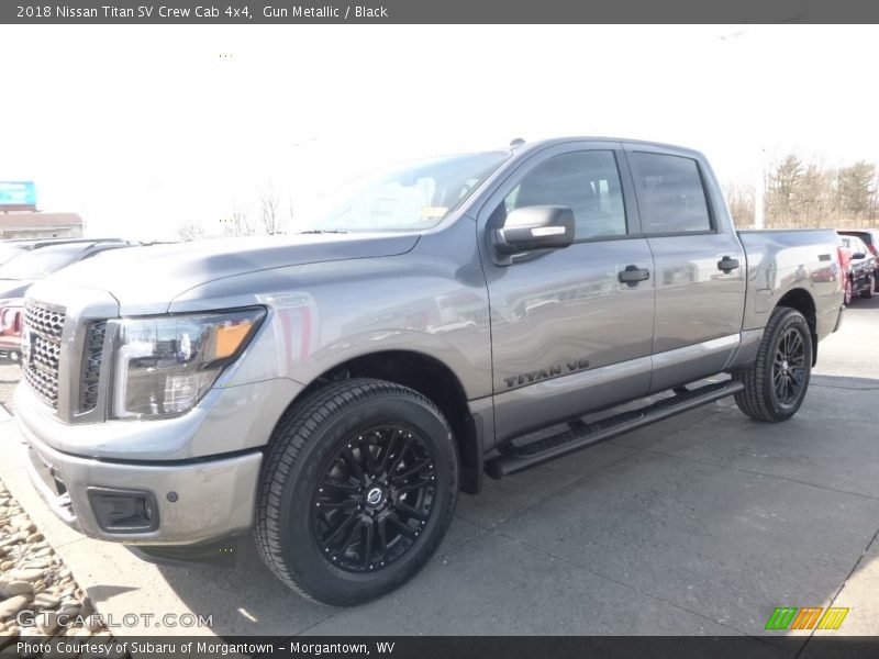 Gun Metallic / Black 2018 Nissan Titan SV Crew Cab 4x4