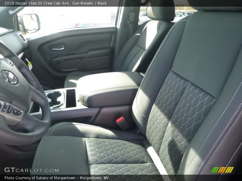 Gun Metallic / Black 2018 Nissan Titan SV Crew Cab 4x4