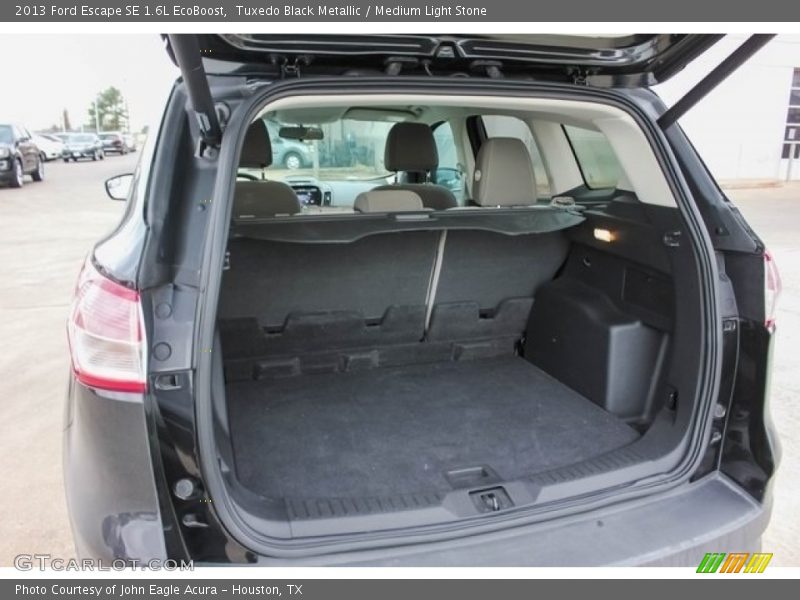 Tuxedo Black Metallic / Medium Light Stone 2013 Ford Escape SE 1.6L EcoBoost