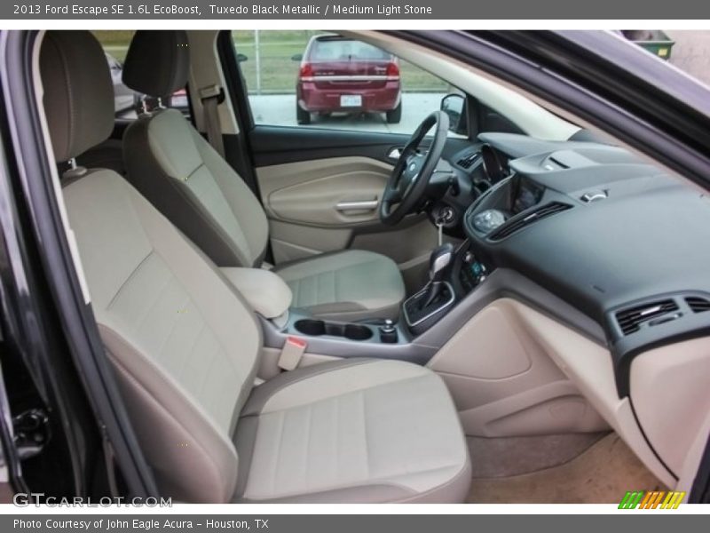 Tuxedo Black Metallic / Medium Light Stone 2013 Ford Escape SE 1.6L EcoBoost