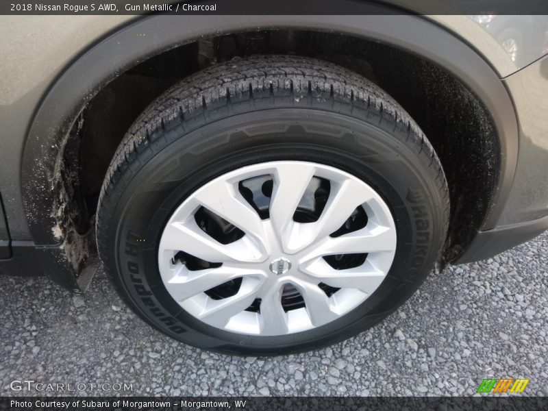 Gun Metallic / Charcoal 2018 Nissan Rogue S AWD