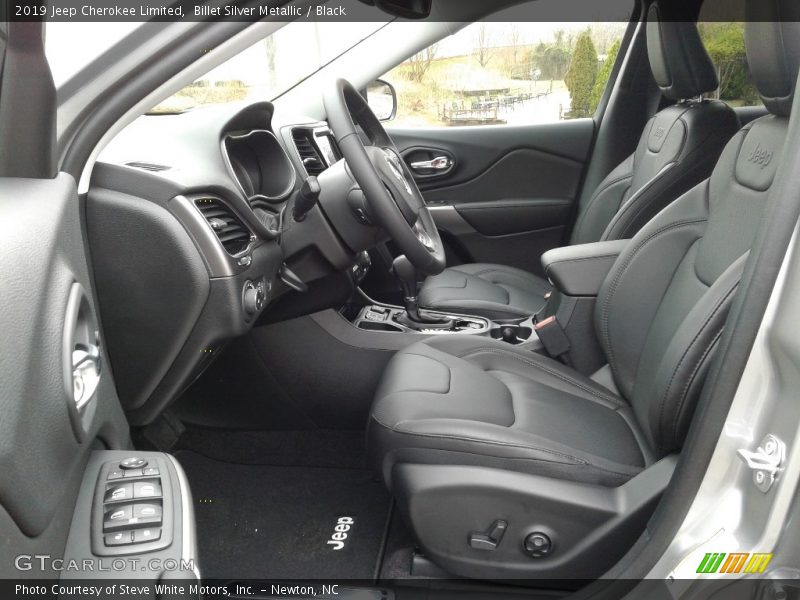 Front Seat of 2019 Cherokee Limited