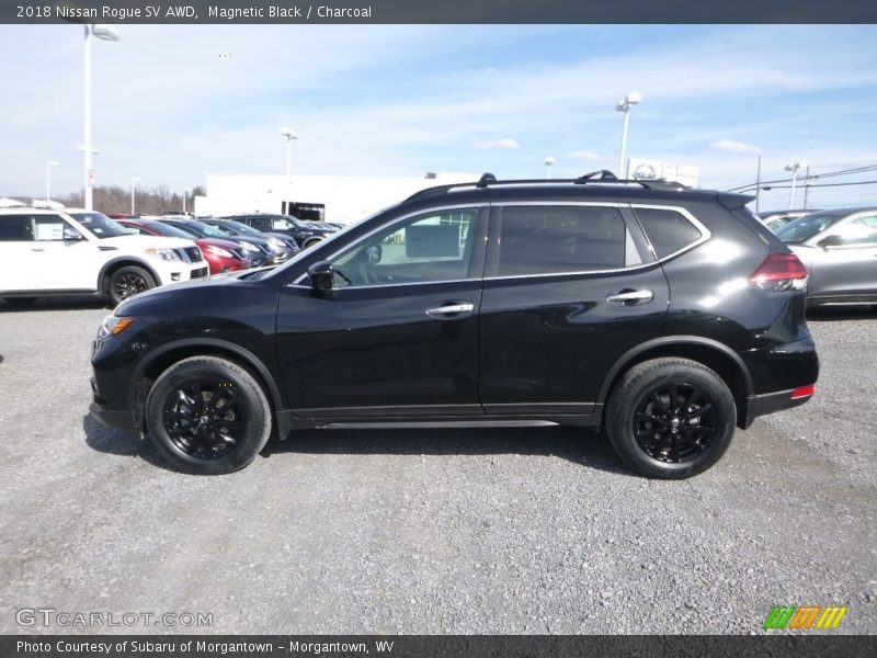 Magnetic Black / Charcoal 2018 Nissan Rogue SV AWD