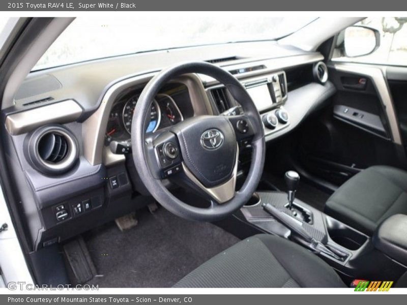 Super White / Black 2015 Toyota RAV4 LE