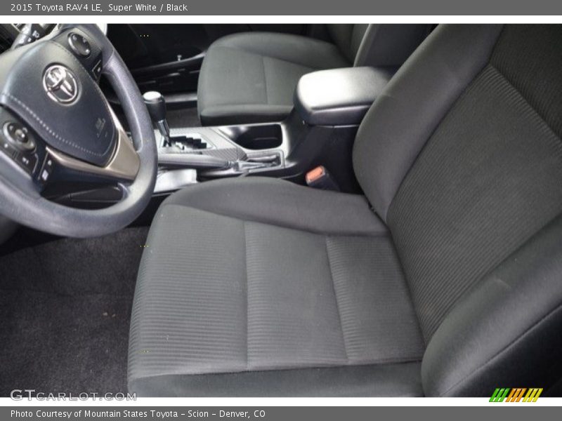 Super White / Black 2015 Toyota RAV4 LE
