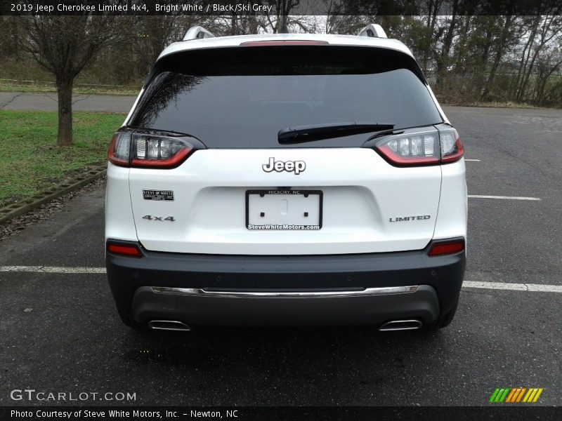 Bright White / Black/Ski Grey 2019 Jeep Cherokee Limited 4x4