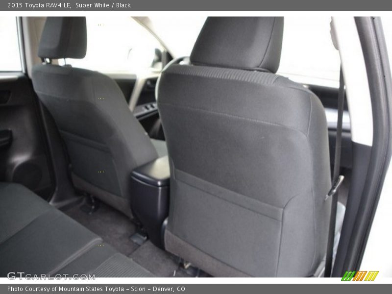 Super White / Black 2015 Toyota RAV4 LE