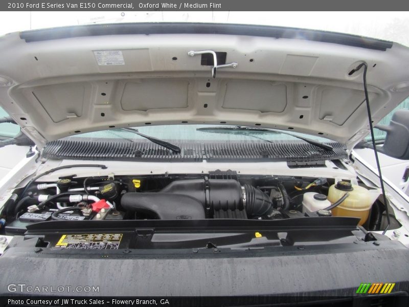 Oxford White / Medium Flint 2010 Ford E Series Van E150 Commercial