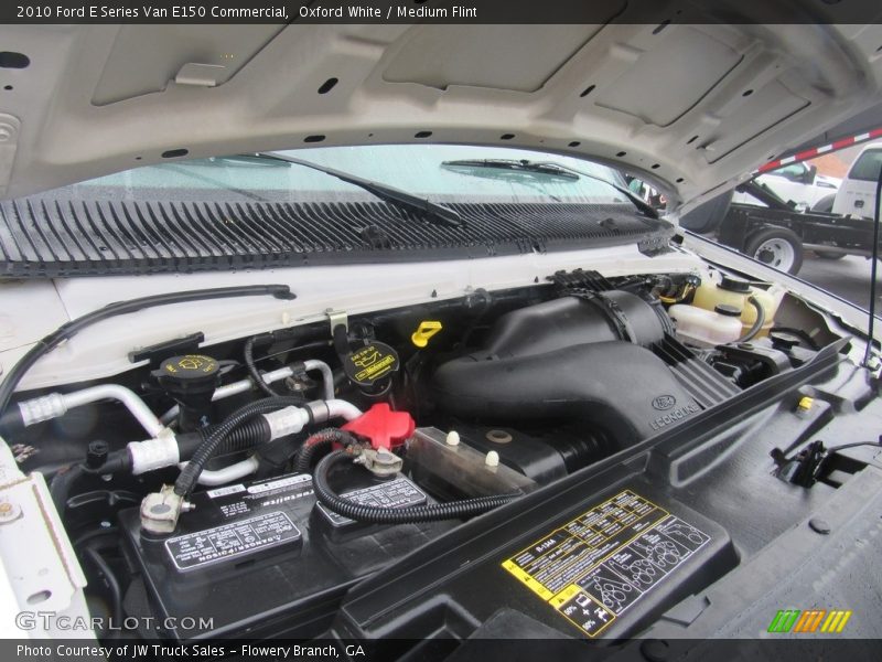 Oxford White / Medium Flint 2010 Ford E Series Van E150 Commercial