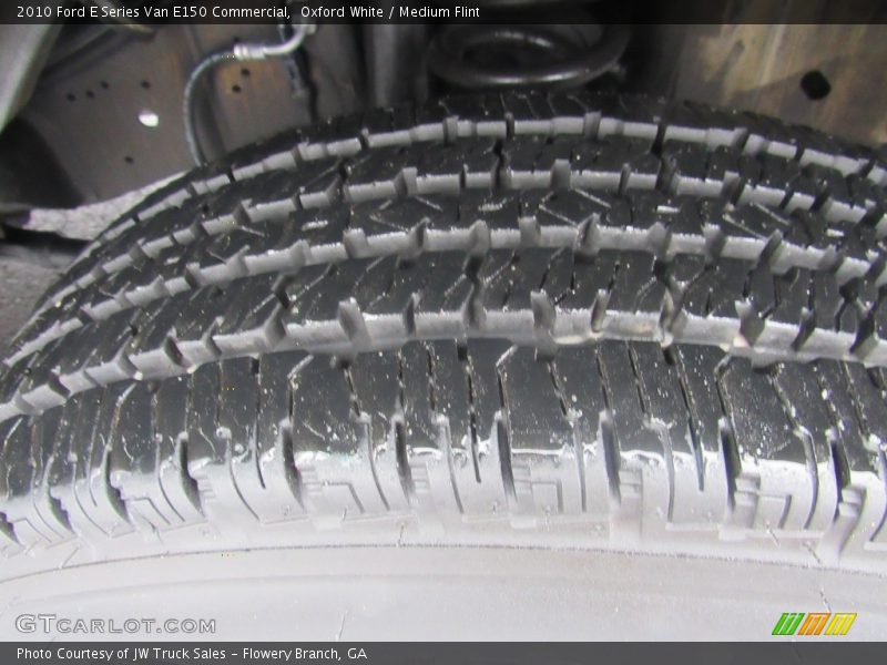 Oxford White / Medium Flint 2010 Ford E Series Van E150 Commercial