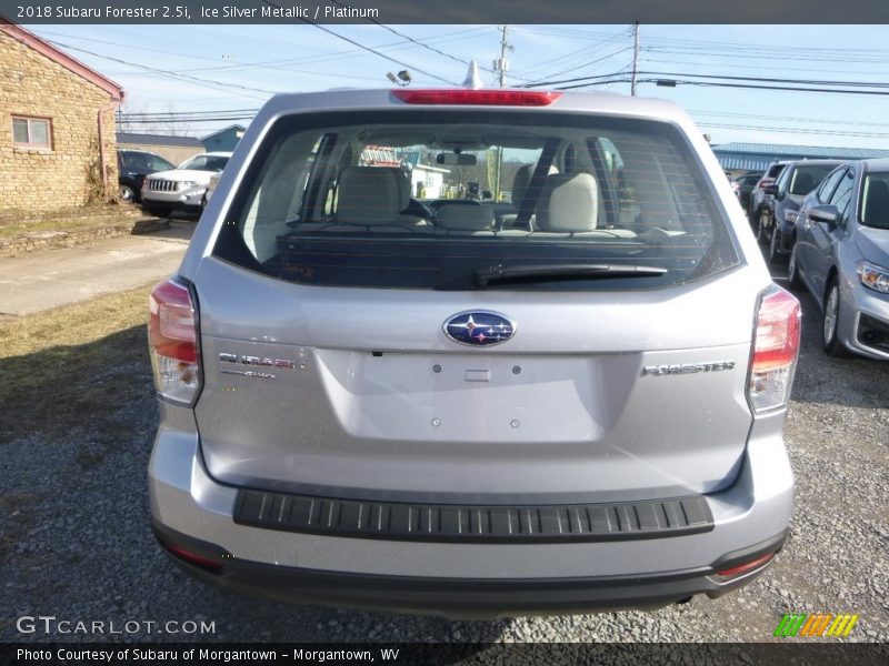 Ice Silver Metallic / Platinum 2018 Subaru Forester 2.5i