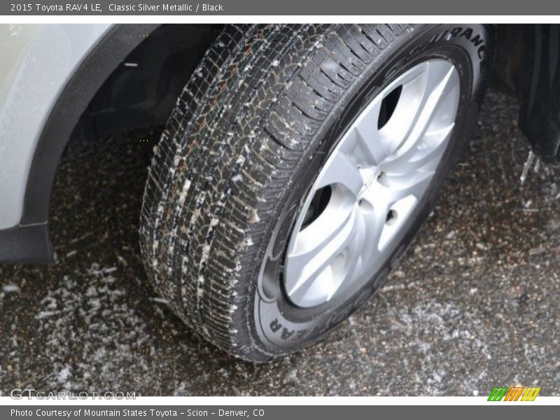 Classic Silver Metallic / Black 2015 Toyota RAV4 LE