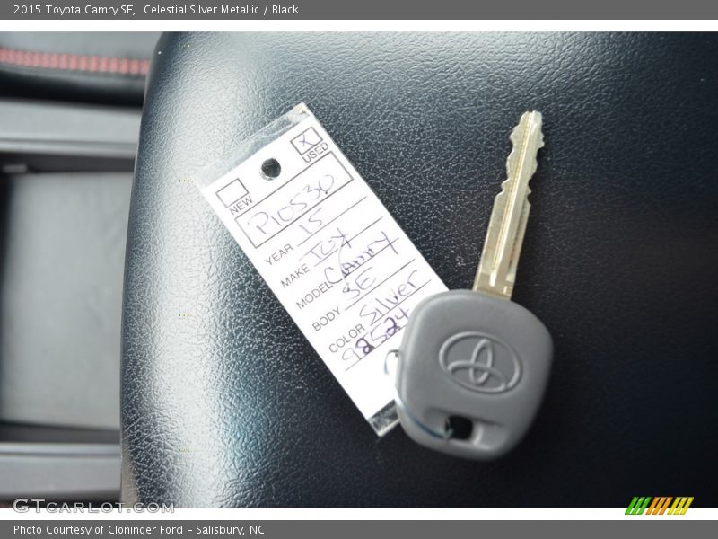 Celestial Silver Metallic / Black 2015 Toyota Camry SE