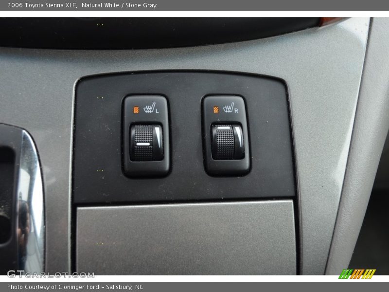 Natural White / Stone Gray 2006 Toyota Sienna XLE