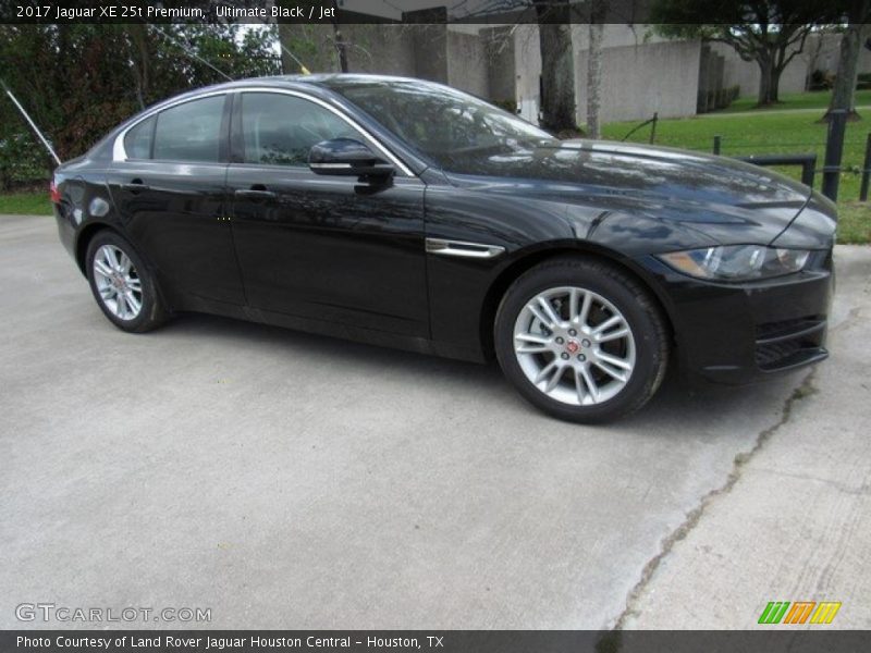 Ultimate Black / Jet 2017 Jaguar XE 25t Premium
