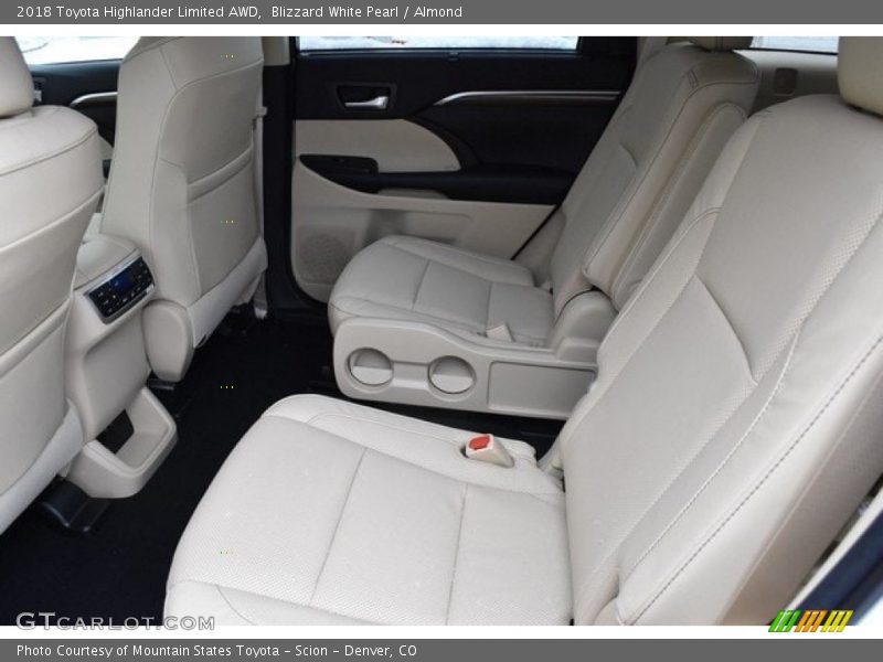 Blizzard White Pearl / Almond 2018 Toyota Highlander Limited AWD
