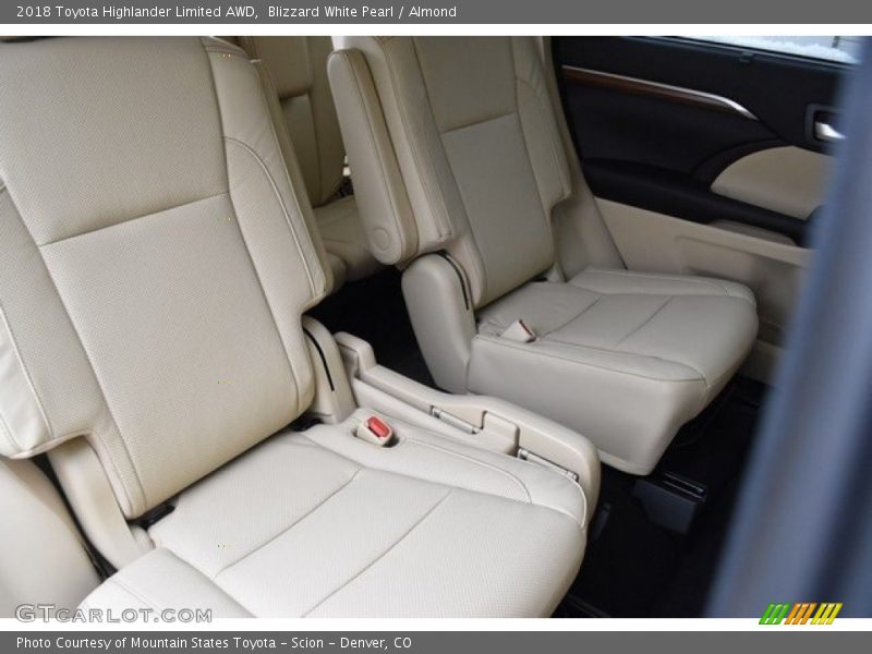 Blizzard White Pearl / Almond 2018 Toyota Highlander Limited AWD