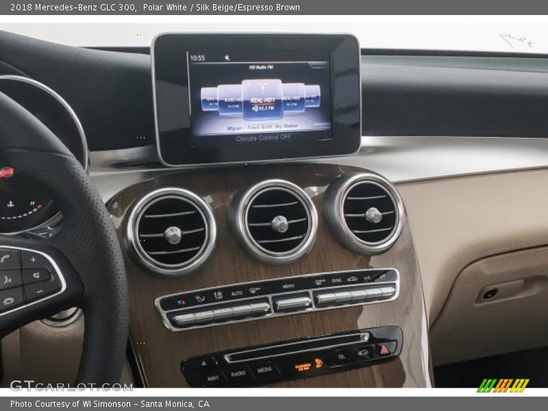 Polar White / Silk Beige/Espresso Brown 2018 Mercedes-Benz GLC 300