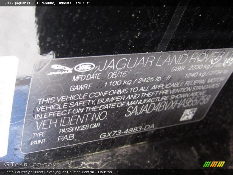 Ultimate Black / Jet 2017 Jaguar XE 35t Premium