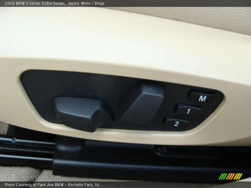 Alpine White / Beige 2009 BMW 3 Series 328xi Sedan