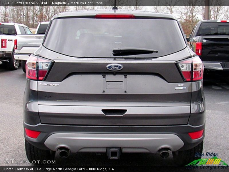 Magnetic / Medium Light Stone 2017 Ford Escape SE 4WD