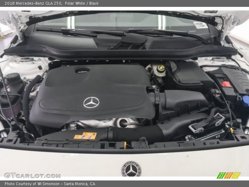 Polar White / Black 2018 Mercedes-Benz GLA 250