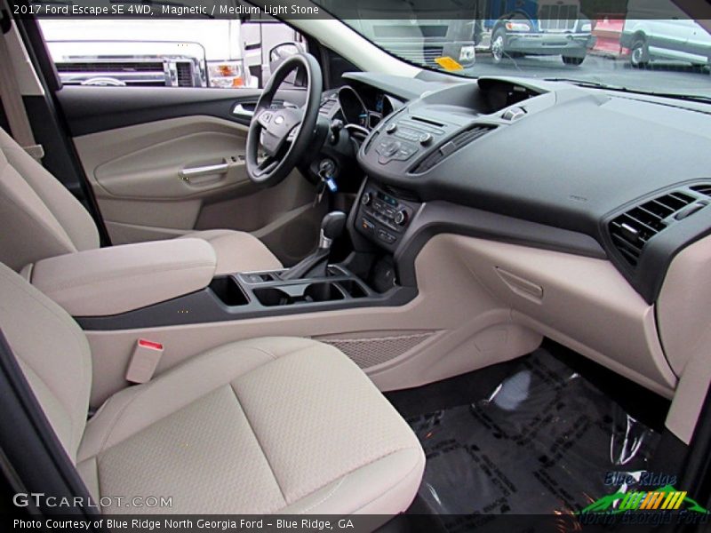 Magnetic / Medium Light Stone 2017 Ford Escape SE 4WD