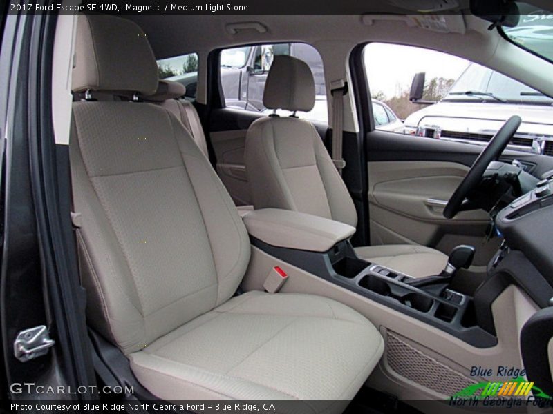 Magnetic / Medium Light Stone 2017 Ford Escape SE 4WD