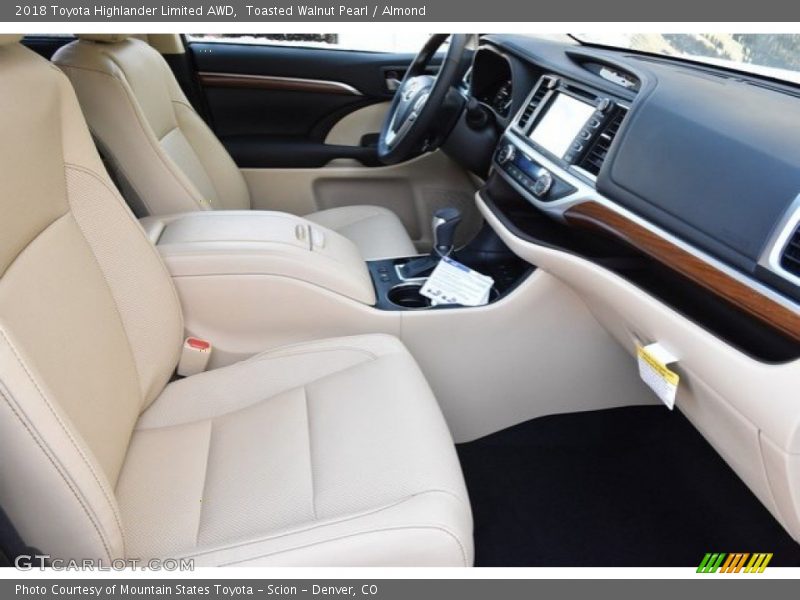 Toasted Walnut Pearl / Almond 2018 Toyota Highlander Limited AWD