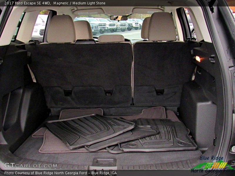 Magnetic / Medium Light Stone 2017 Ford Escape SE 4WD