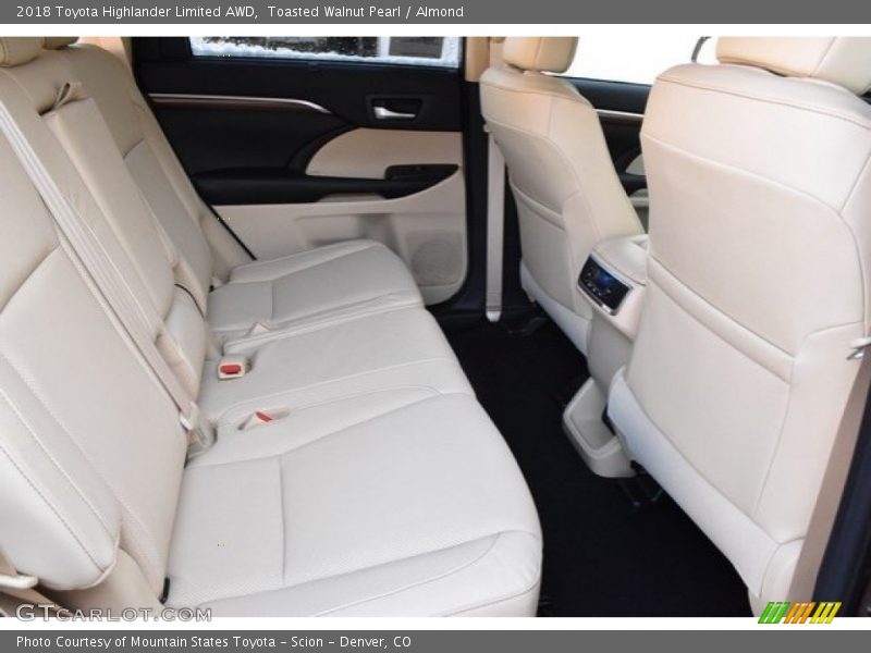 Toasted Walnut Pearl / Almond 2018 Toyota Highlander Limited AWD