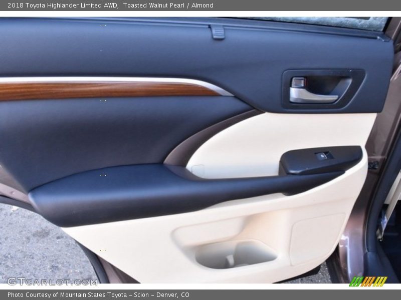 Toasted Walnut Pearl / Almond 2018 Toyota Highlander Limited AWD