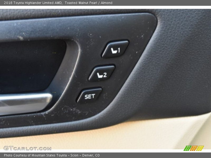 Toasted Walnut Pearl / Almond 2018 Toyota Highlander Limited AWD