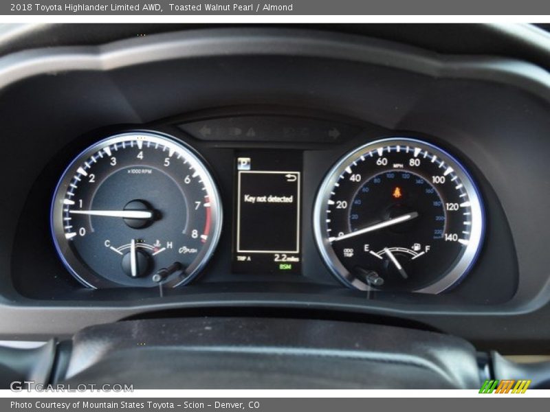 Toasted Walnut Pearl / Almond 2018 Toyota Highlander Limited AWD